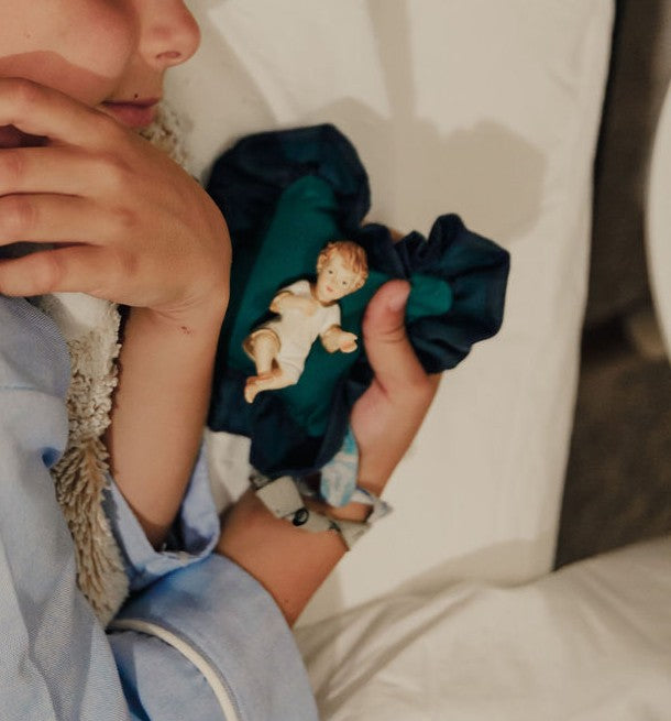 Niño Jesús Almohadita Volante - Emaús England